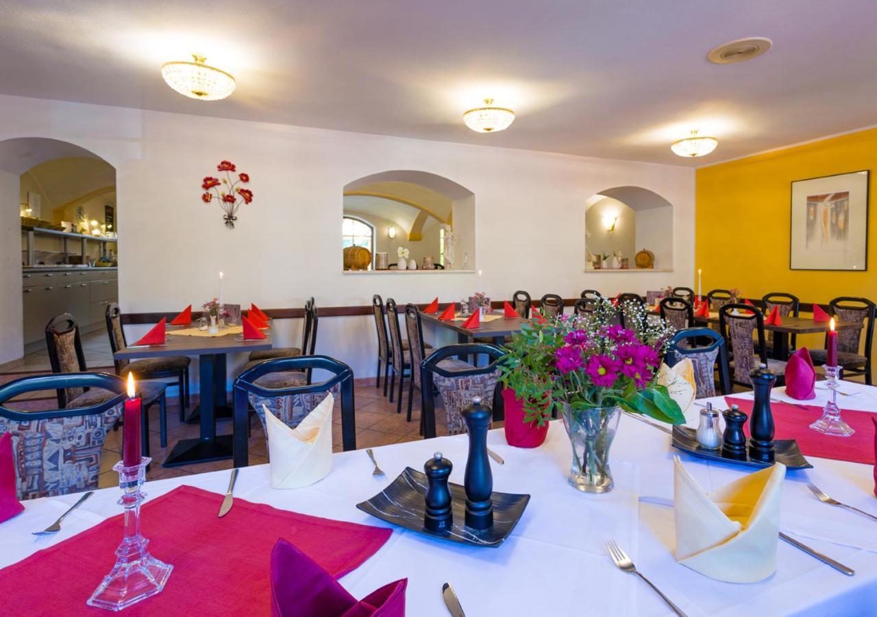 Hotel & Ferienwohnungen Bohlenblick Saalfeld Saale 外观 照片