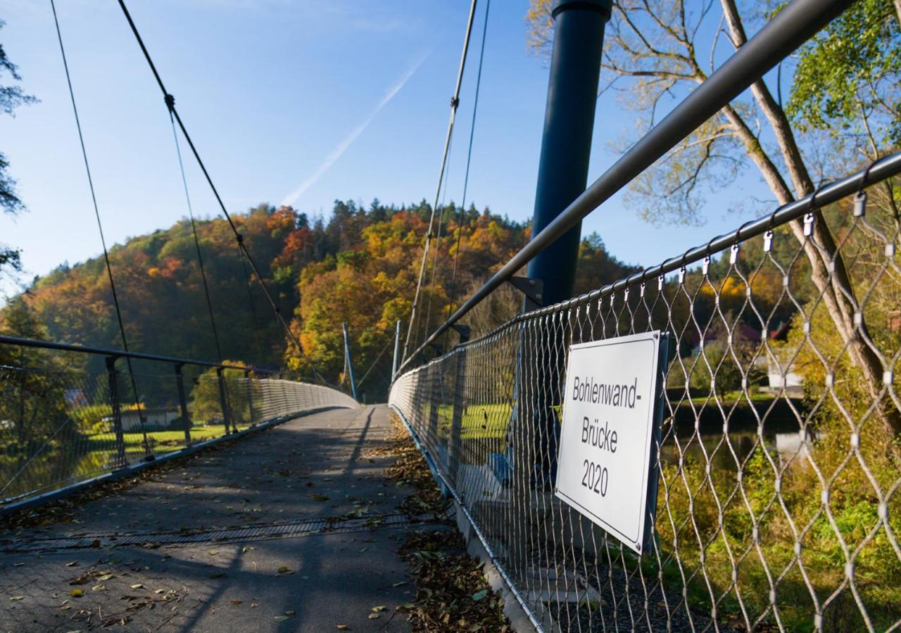 Hotel & Ferienwohnungen Bohlenblick Saalfeld Saale 外观 照片