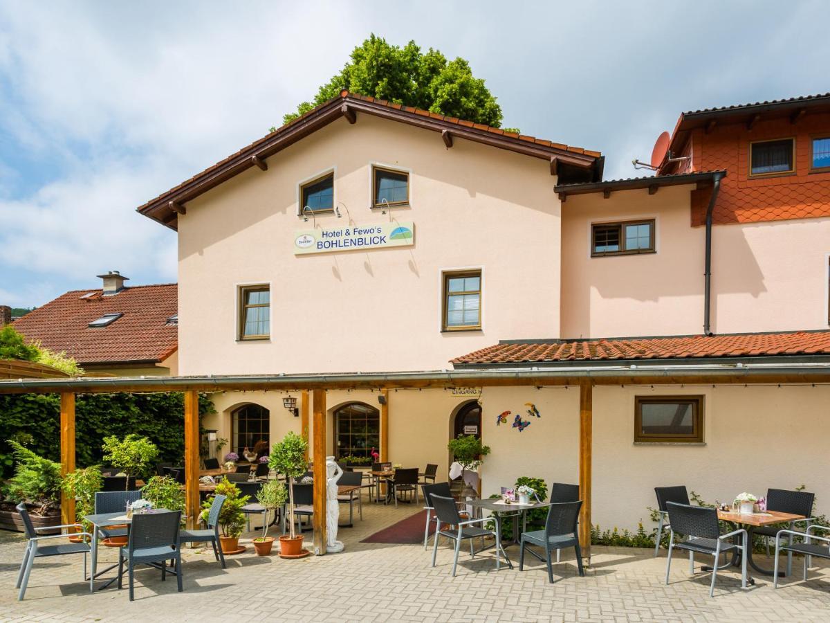 Hotel & Ferienwohnungen Bohlenblick Saalfeld Saale 外观 照片