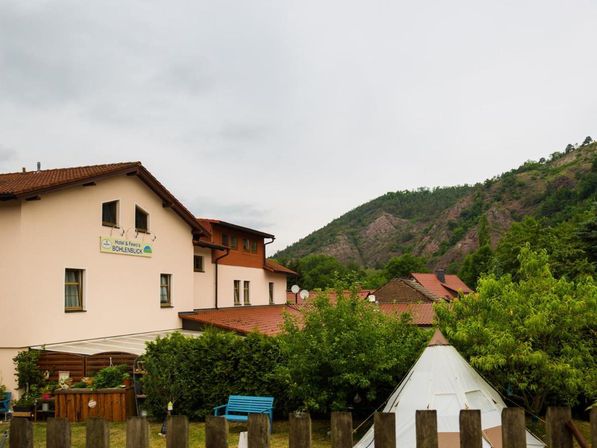 Hotel & Ferienwohnungen Bohlenblick Saalfeld Saale 外观 照片
