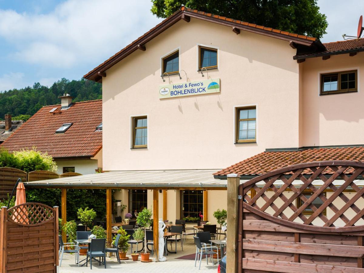 Hotel & Ferienwohnungen Bohlenblick Saalfeld Saale 外观 照片