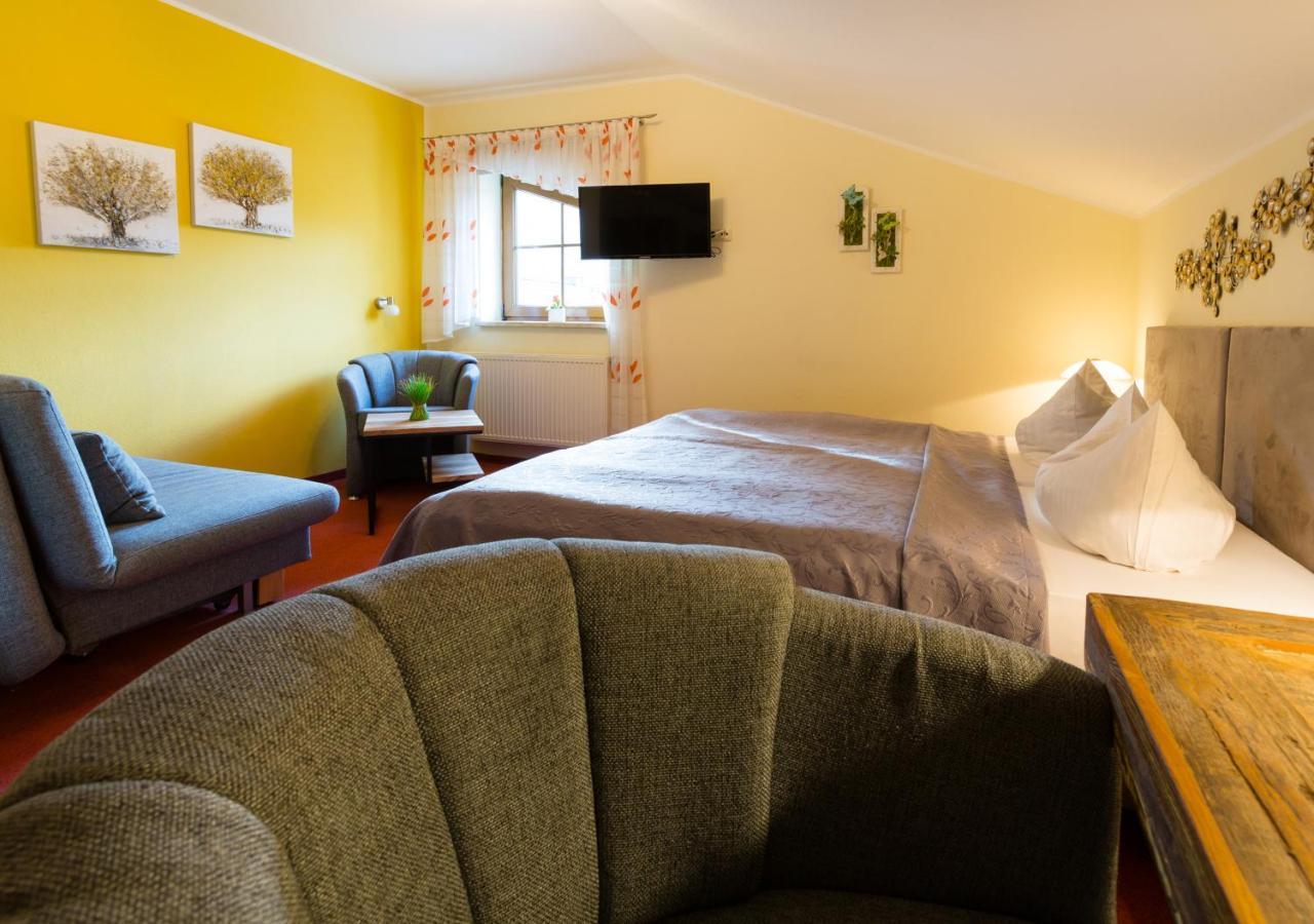 Hotel & Ferienwohnungen Bohlenblick Saalfeld Saale 外观 照片